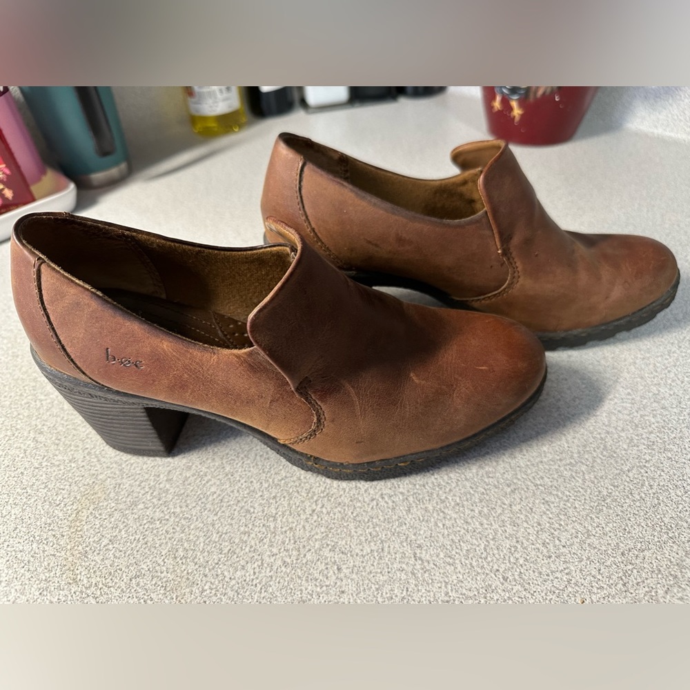 WOMENS BOC SHOES